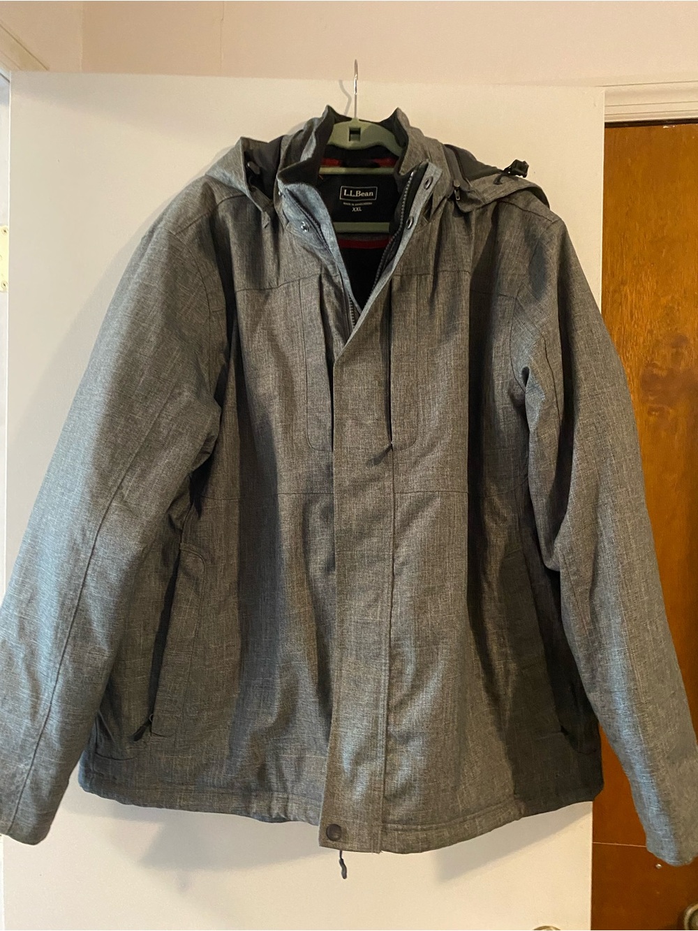 L.L. Bean Men's Gray Hooded Thinsulate Heavy Weight Outdoor Jacket XXL NWOT